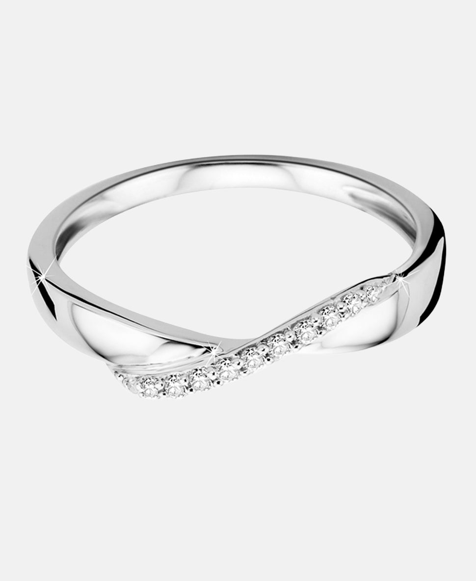 Ring aus 375 Weißgold mit Diamant