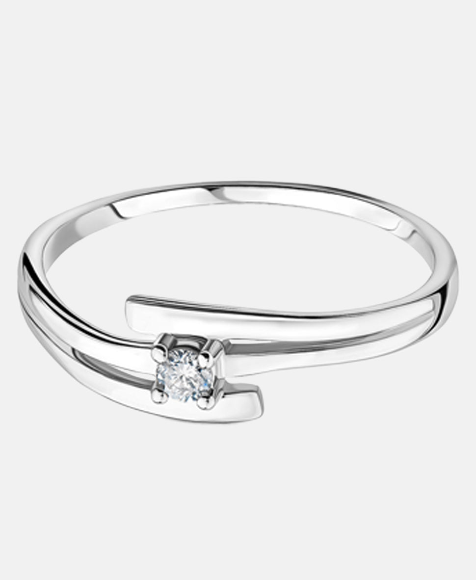 Ring aus 375 Weißgold mit Diamant