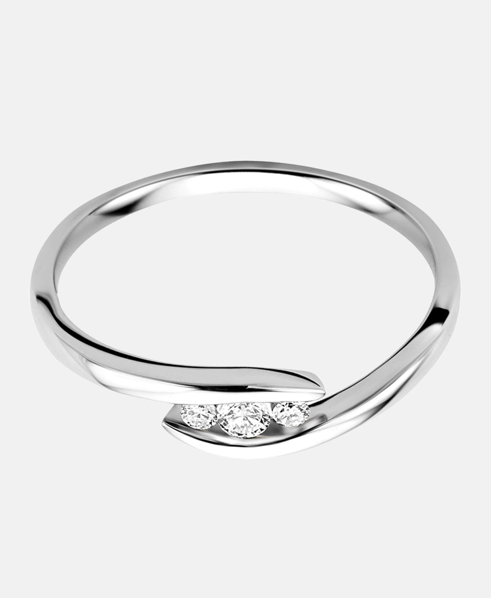 Ring aus 375 Weißgold mit Diamant