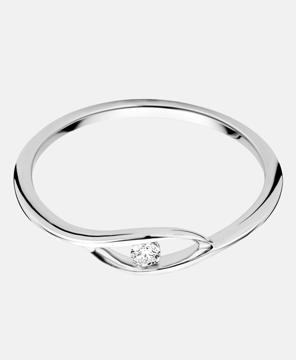Ring aus 375 Weißgold mit Diamant