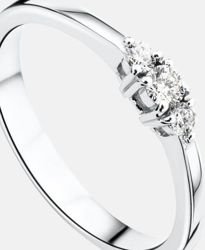 Trilogie-Ring aus 750 Weißgold mit 0.15 Karat Diamant